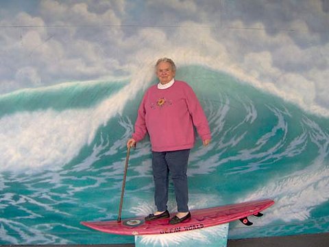 Grandma+surfing